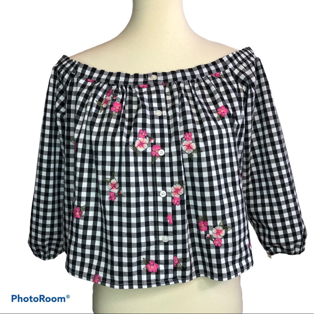 Hollister Gingham embroidered flower off the shoulder Crop Top size S